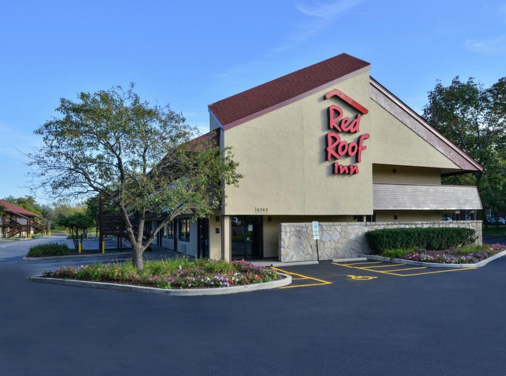Red Roof Inn Milwaukee Airport Main image